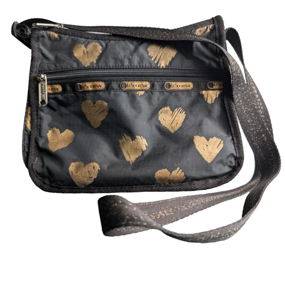 Lesportsac Handbags - LeSportsac crossbody bag